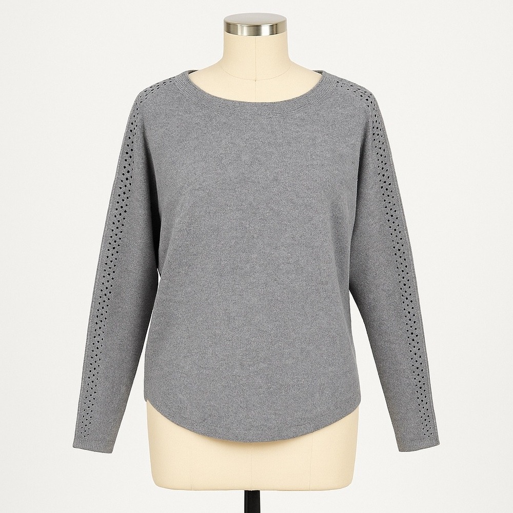 LIV Milano Sweater Womens Medium‎ Gray Studded Dolman Sleeve Neutral Relaxed